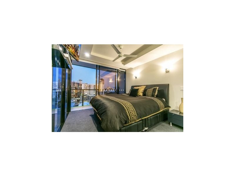 1084/9 Edmondstone Street, South Brisbane QLD 4101