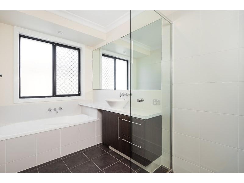 9/80 McIntyre Street, Hendra QLD 4011