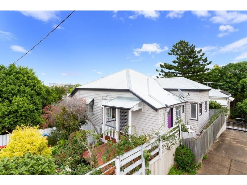 1 Rosecliffe Street, Highgate Hill QLD 4101