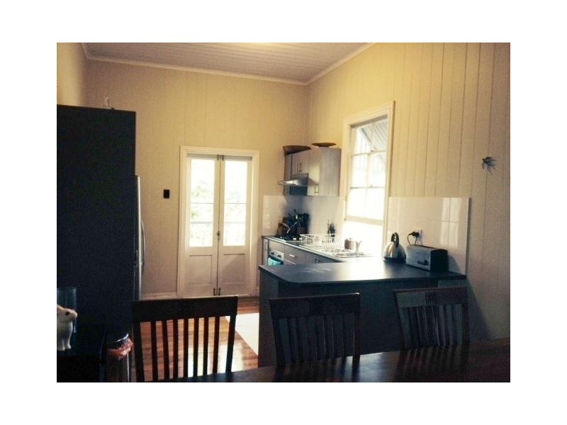 100 Gladstone Road, Highgate Hill QLD 4101