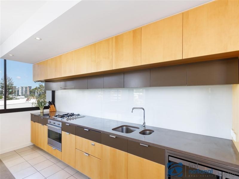 253/10 Pidgeon Close, West End QLD 4101