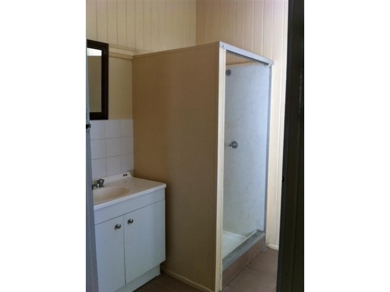 5 Harwill Street, Coorparoo QLD 4151