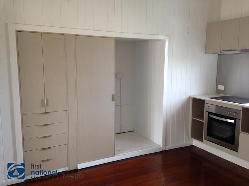 78 Plimsol  Street, Greenslopes QLD 4120