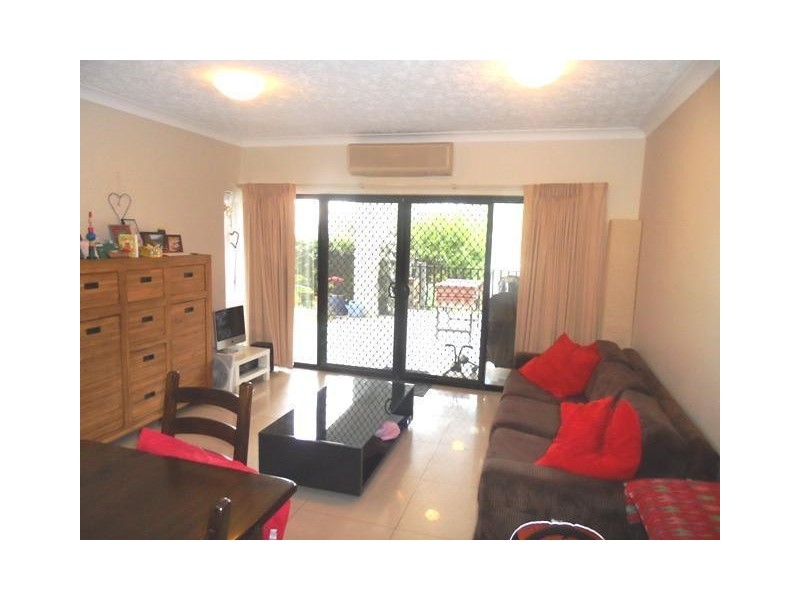 2/39 Edmondstone Street, South Brisbane QLD 4101