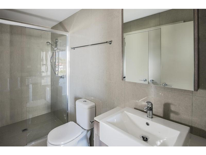 18 Bridge Street, Nundah QLD 4012