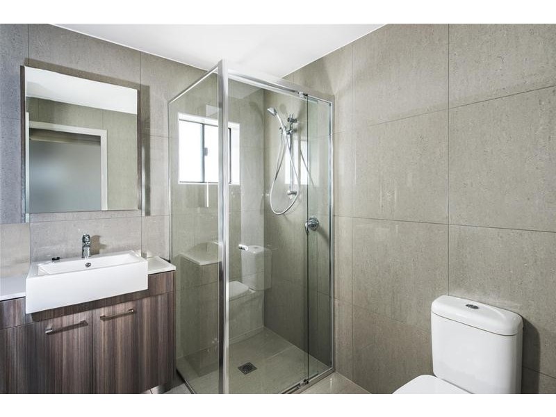 18 Bridge Street, Nundah QLD 4012