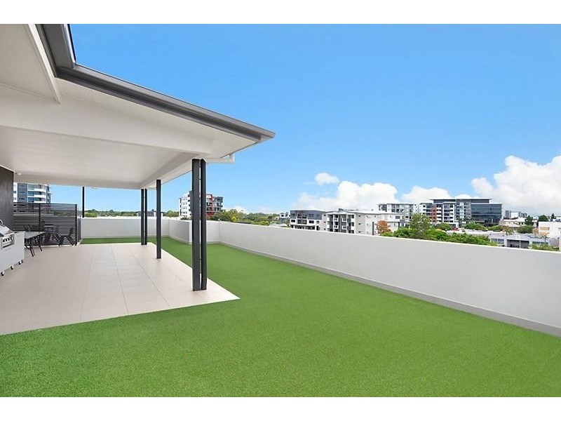 18 Bridge Street, Nundah QLD 4012