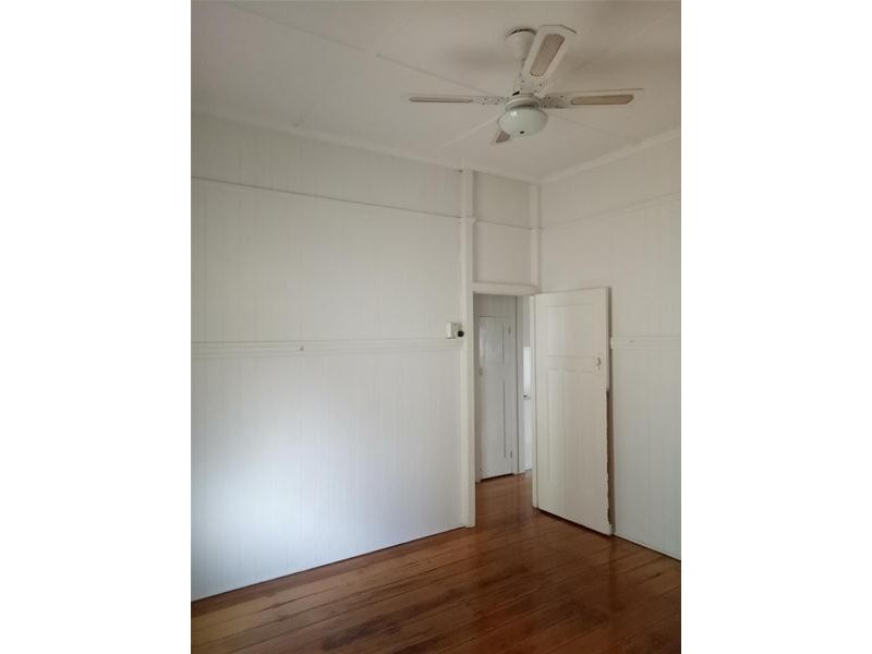 82 Fanny Street, Annerley QLD 4103