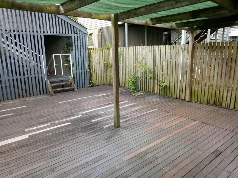 82 Fanny Street, Annerley QLD 4103