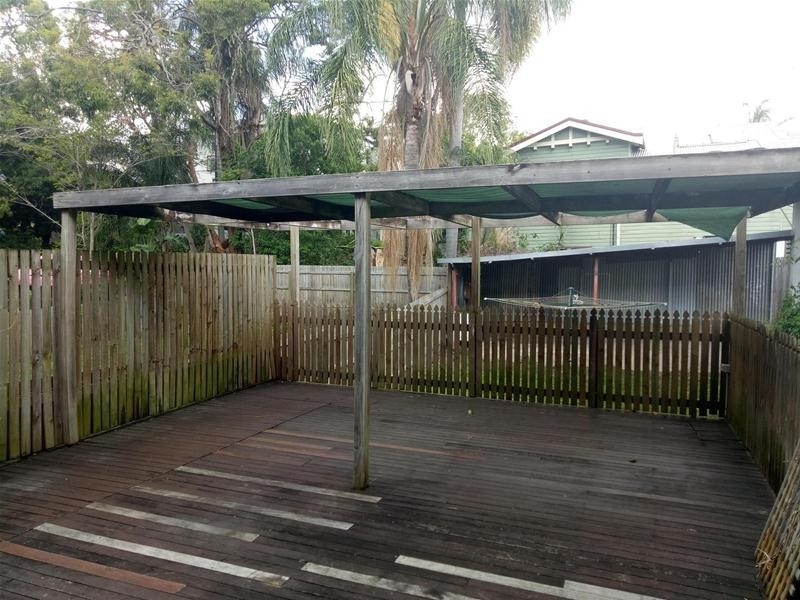 82 Fanny Street, Annerley QLD 4103