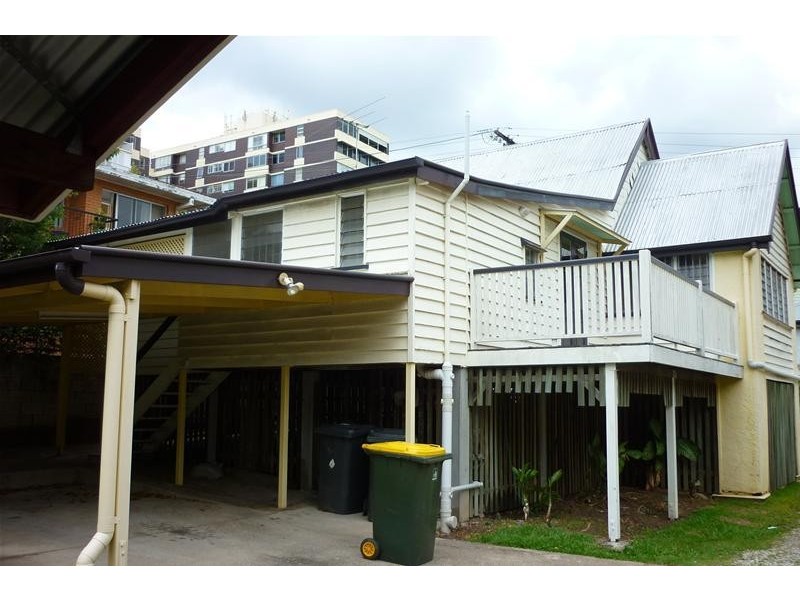 34 Colville Street, Highgate Hill QLD 4101