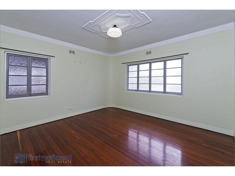 39 Chermside Street, Highgate Hill QLD 4101