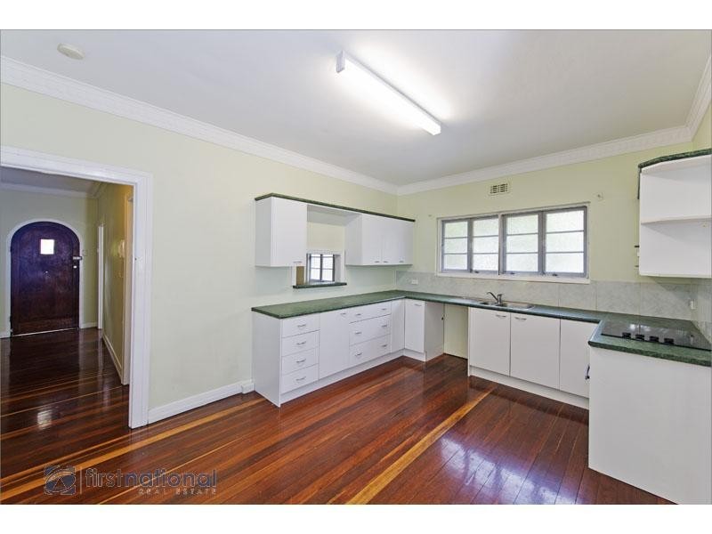 39 Chermside Street, Highgate Hill QLD 4101