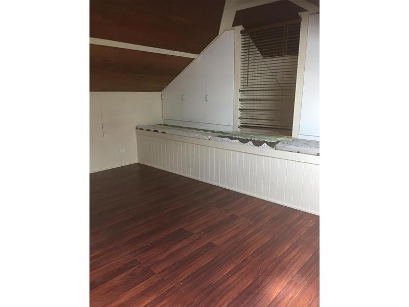 57 Mossgrove Street, Woolloongabba QLD 4102