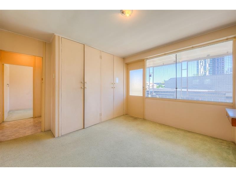 6/20 Edmondstone Street, South Brisbane QLD 4101