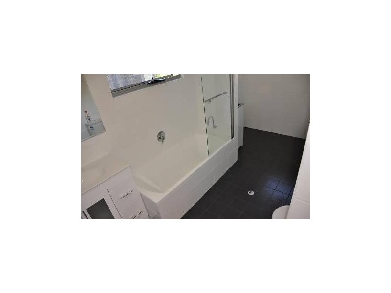 12 Bond Street, West End QLD 4101