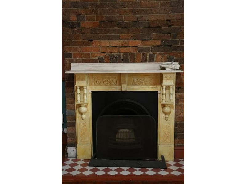 25 Jones Street, Highgate Hill QLD 4101