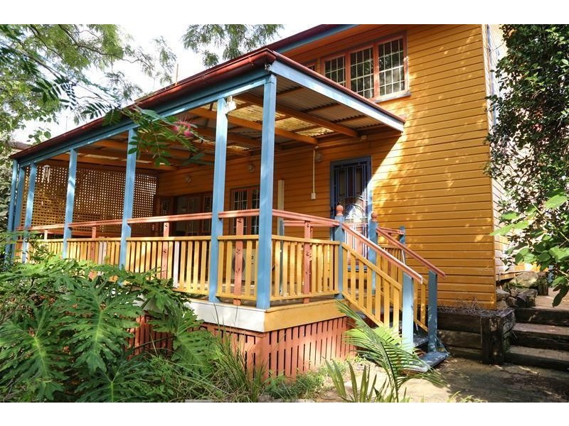 25 Jones Street, Highgate Hill QLD 4101