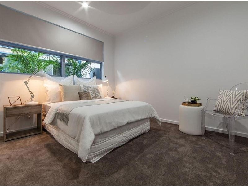 304/15 Durham Street, Coorparoo QLD 4151