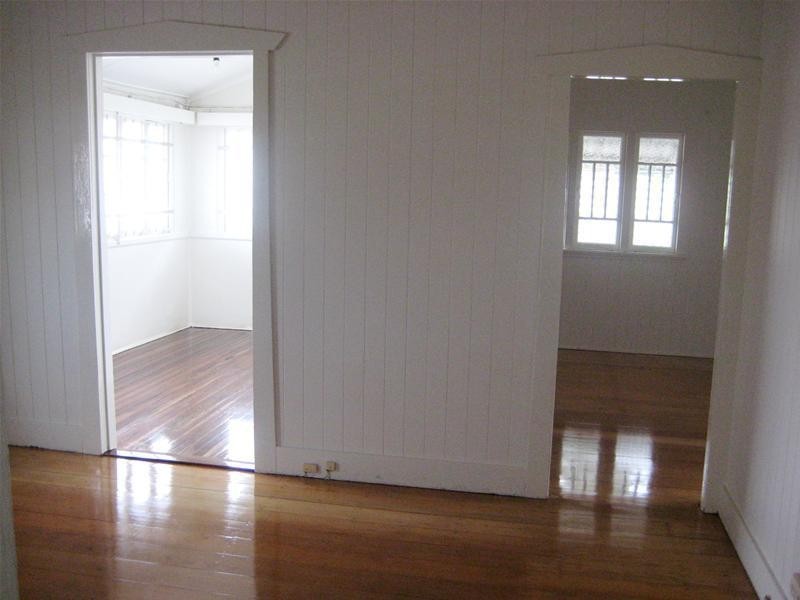 82 Fanny Street, Annerley QLD 4103