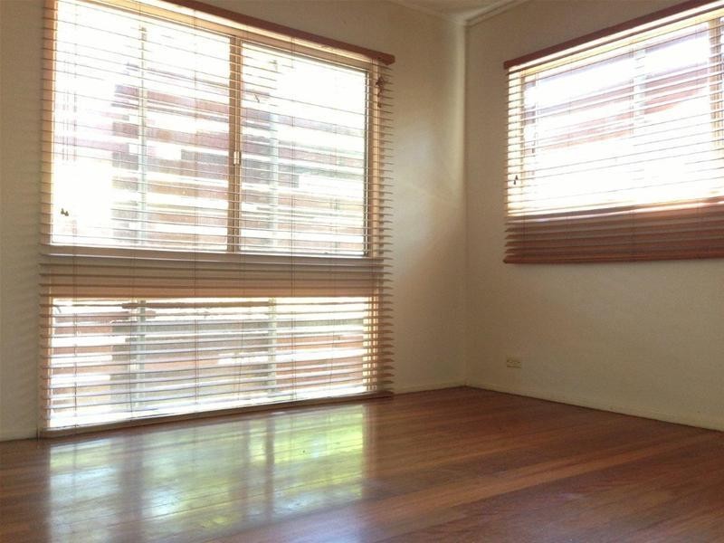 63 Almeida Street, Indooroopilly QLD 4068