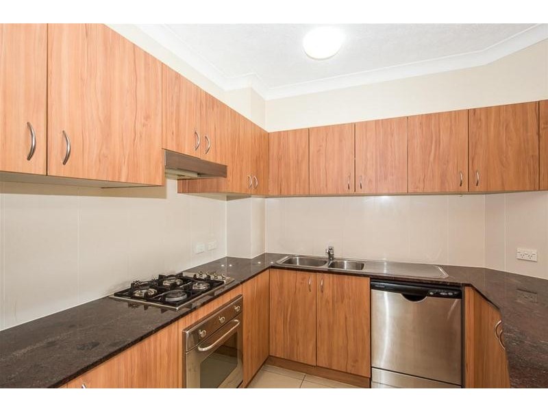 8/39 Edmondstone Street, South Brisbane QLD 4101