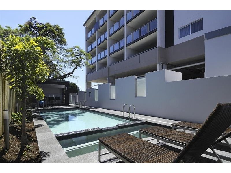 203/19 O’Keefe Street, Woolloongabba QLD 4102