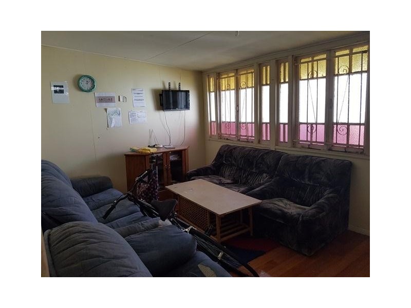 11 Bank Street, West End QLD 4101