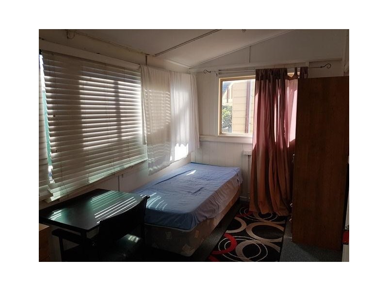 11 Bank Street, West End QLD 4101