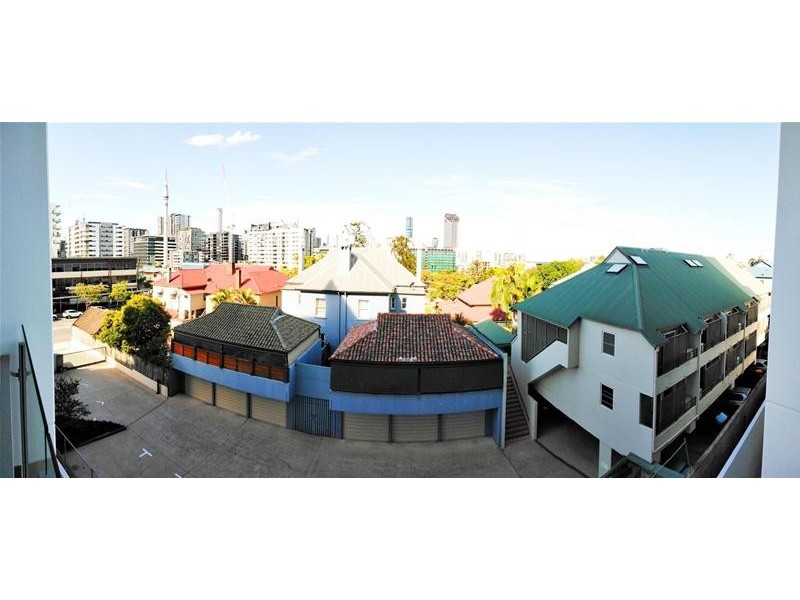 304/32 Russell Street, South Brisbane QLD 4101