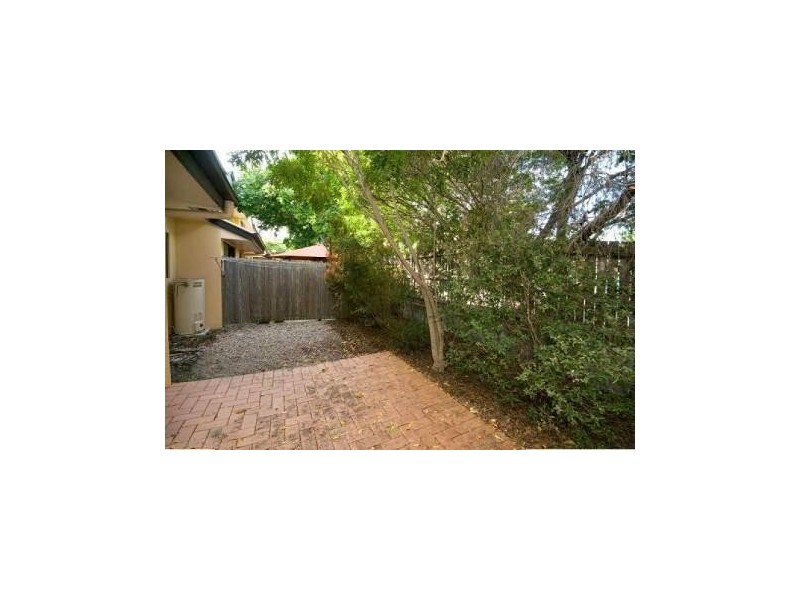 1/10 Dickson Street, Morningside QLD 4170