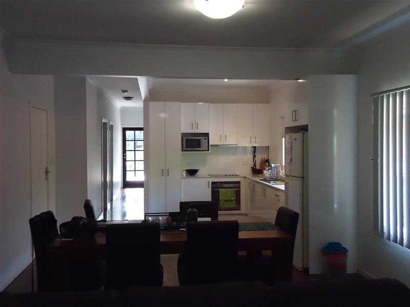 11 Allamanda Street, Fairfield QLD 4103