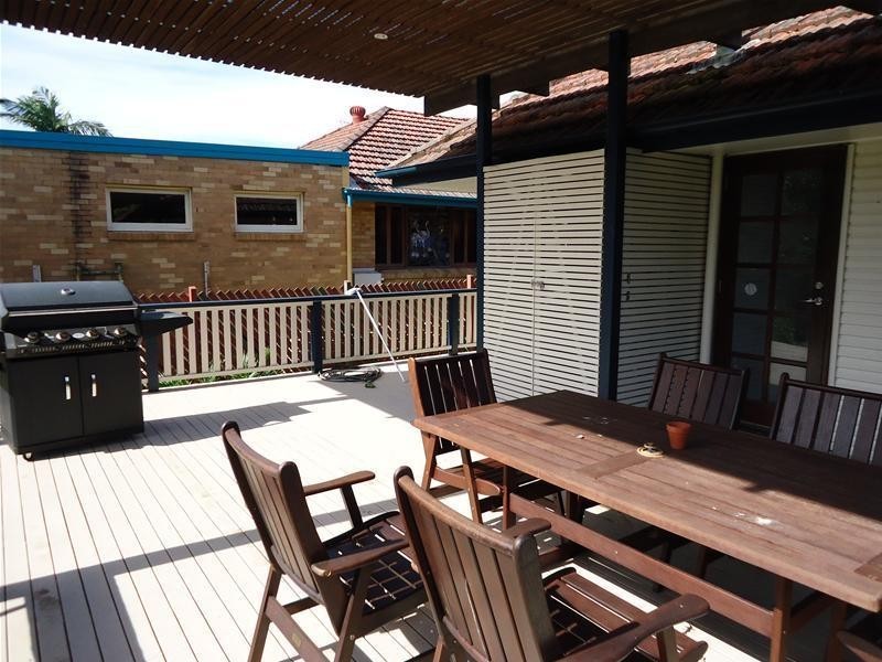 11 Allamanda Street, Fairfield QLD 4103