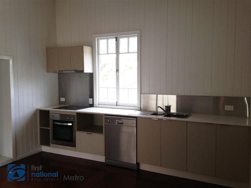 78 Plimsol  Street, Greenslopes QLD 4120