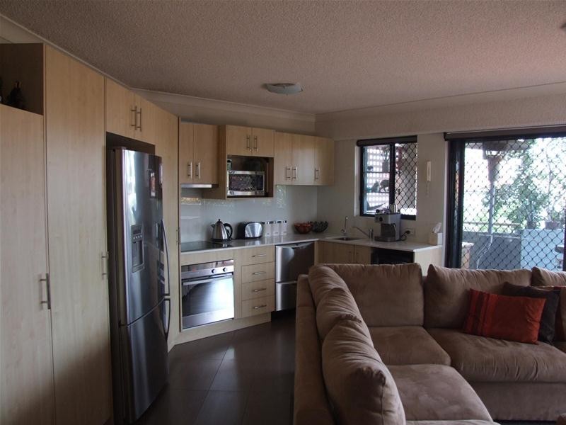 2/60 Vulture Street, West End QLD 4101