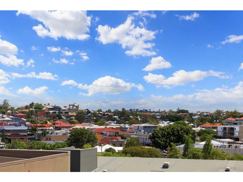 1056/9 Edmondstone  Street, South Brisbane QLD 4101