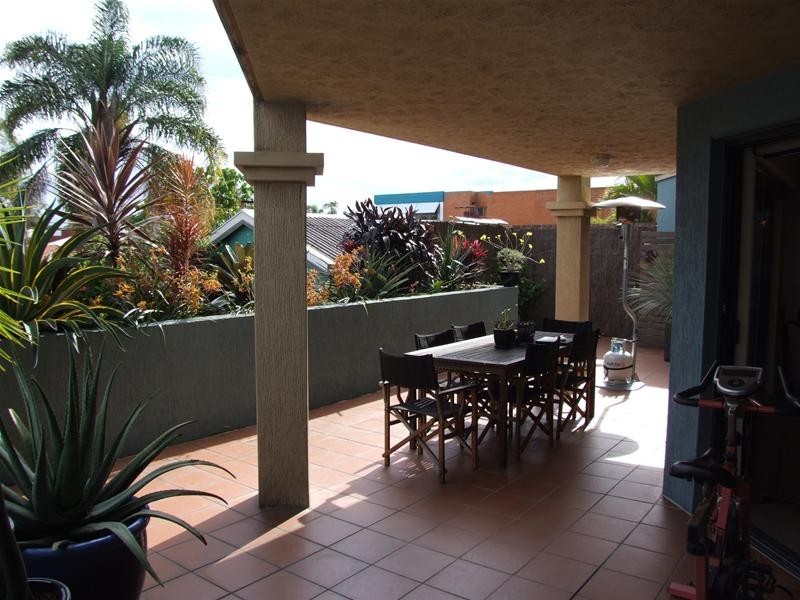 2/60 Vulture Street, West End QLD 4101