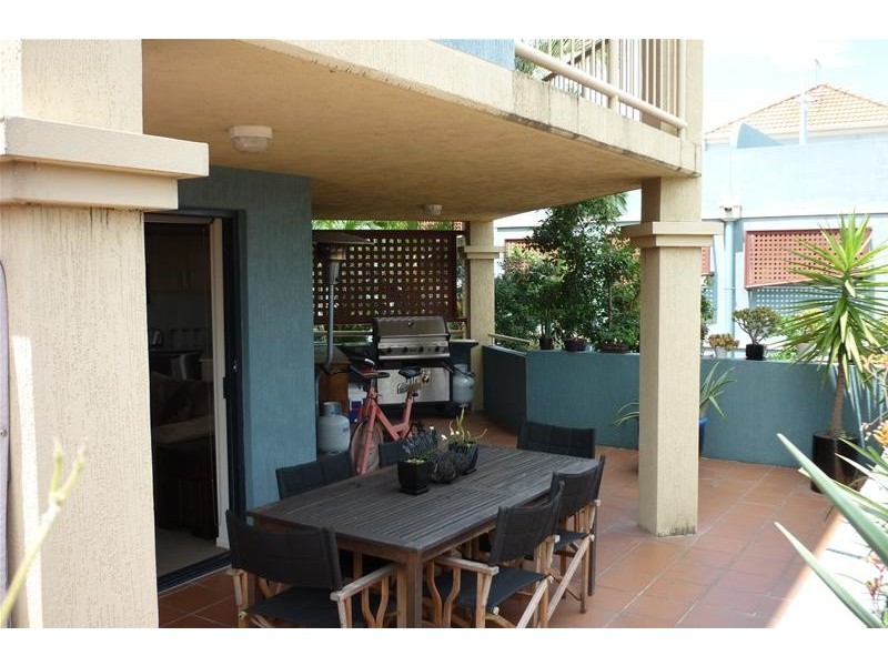 2/60 Vulture Street, West End QLD 4101