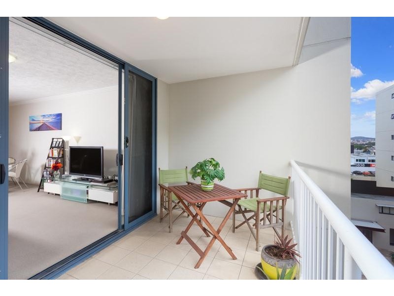 327/803 Stanley Street, Woolloongabba QLD 4102