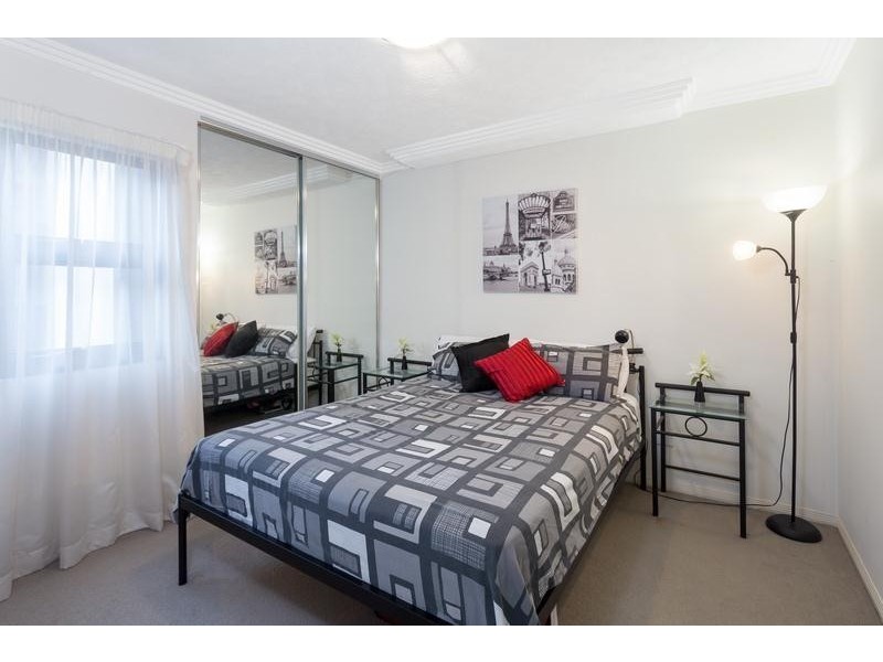 327/803 Stanley Street, Woolloongabba QLD 4102