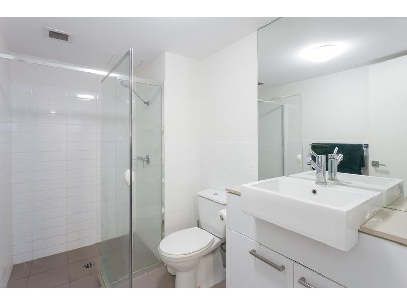 327/803 Stanley Street, Woolloongabba QLD 4102