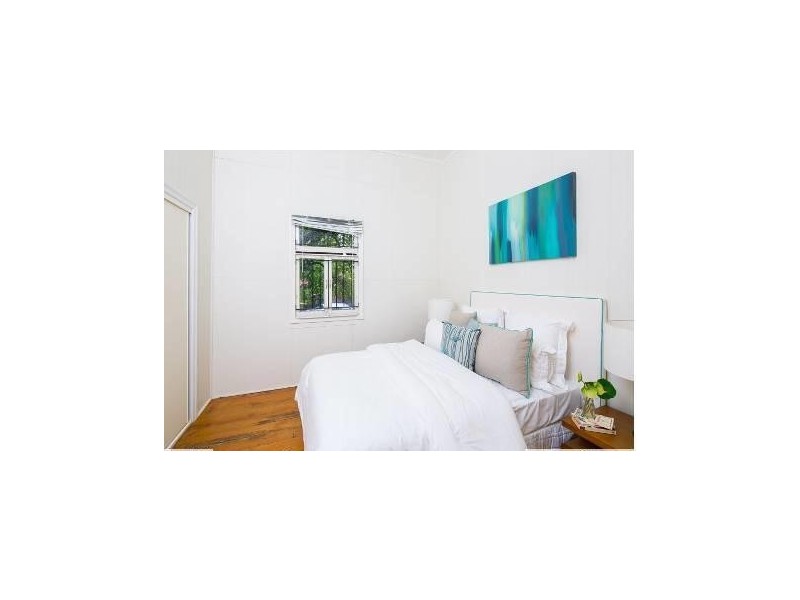 40 Leonard Street, Woolloongabba QLD 4102