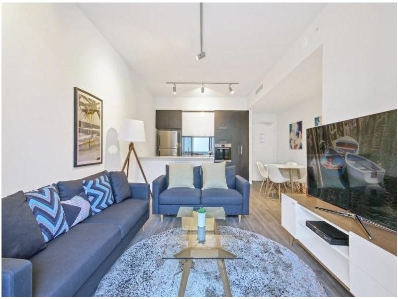 1036/9 Edmondstone Street, South Brisbane QLD 4101