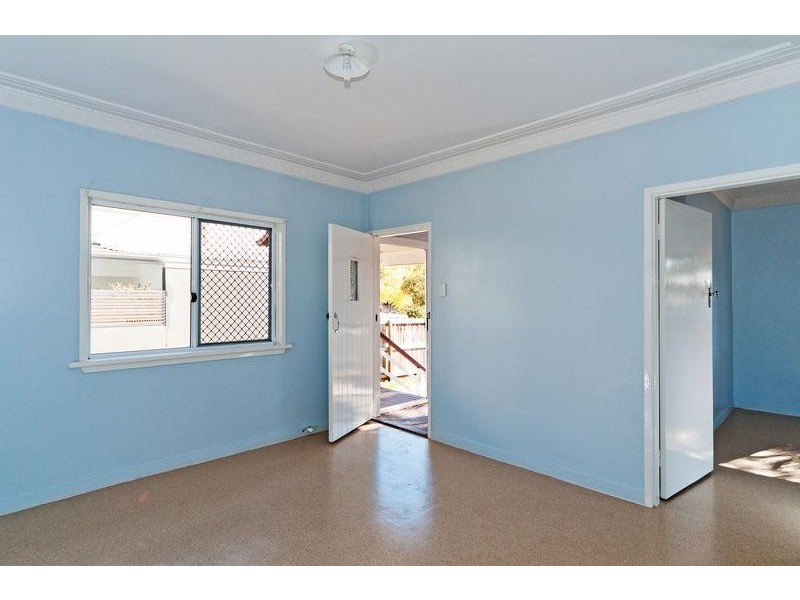 42 Eversley Terrace, Yeronga QLD 4104