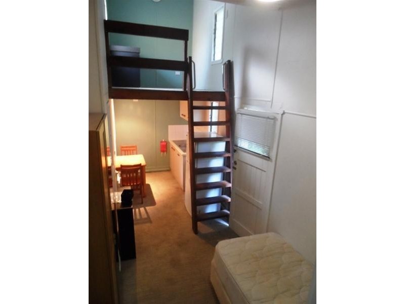 6/11 Salstone Street, Kangaroo Point QLD 4169