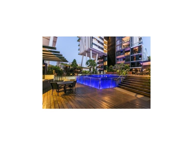 1084/9 Edmondstone Street, South Brisbane QLD 4101