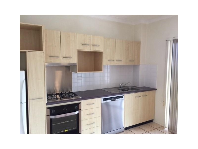 8/232 Boundary Street, West End QLD 4101