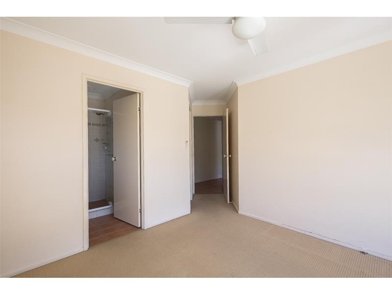 35 Manettia Street, Wynnum West QLD 4178