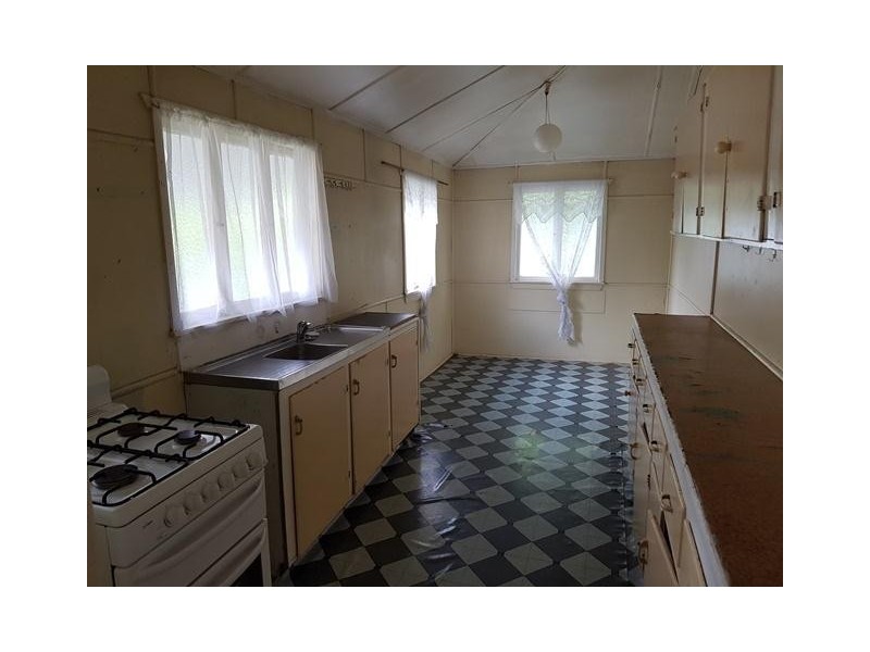 1/26 Lilly Street, Greenslopes QLD 4120