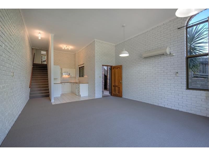 1/22 Paradise Street, Highgate Hill QLD 4101